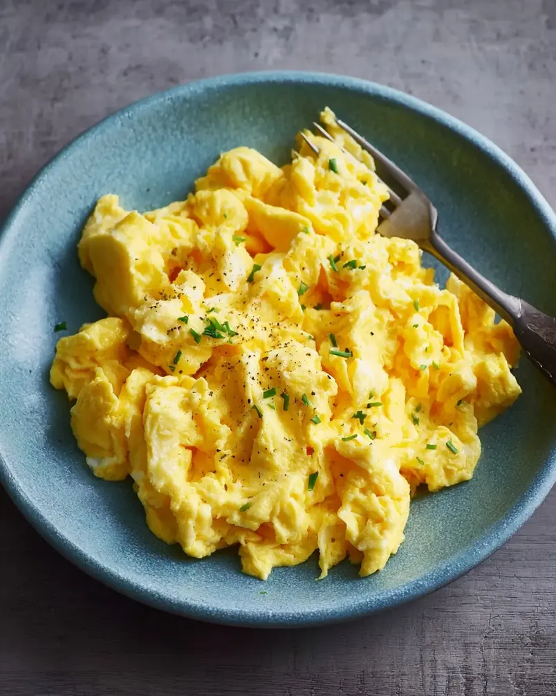 Fluffy Scrambled Eggs